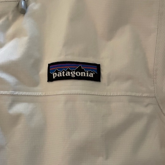 Patagonia windbreaker / rain jacket - Picture 2 of 2